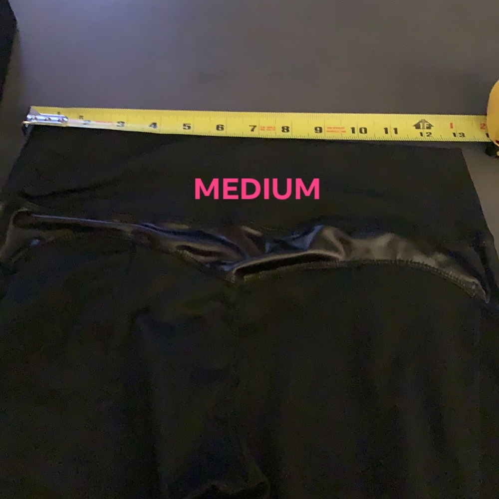 🔥Brand New Sleek BUTT LIFTING Mesh Yoga/Leggings. - Picture 6 of 7